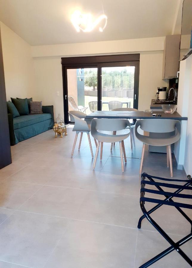 The Zen Point Detox Suites Marathopoli Exterior foto