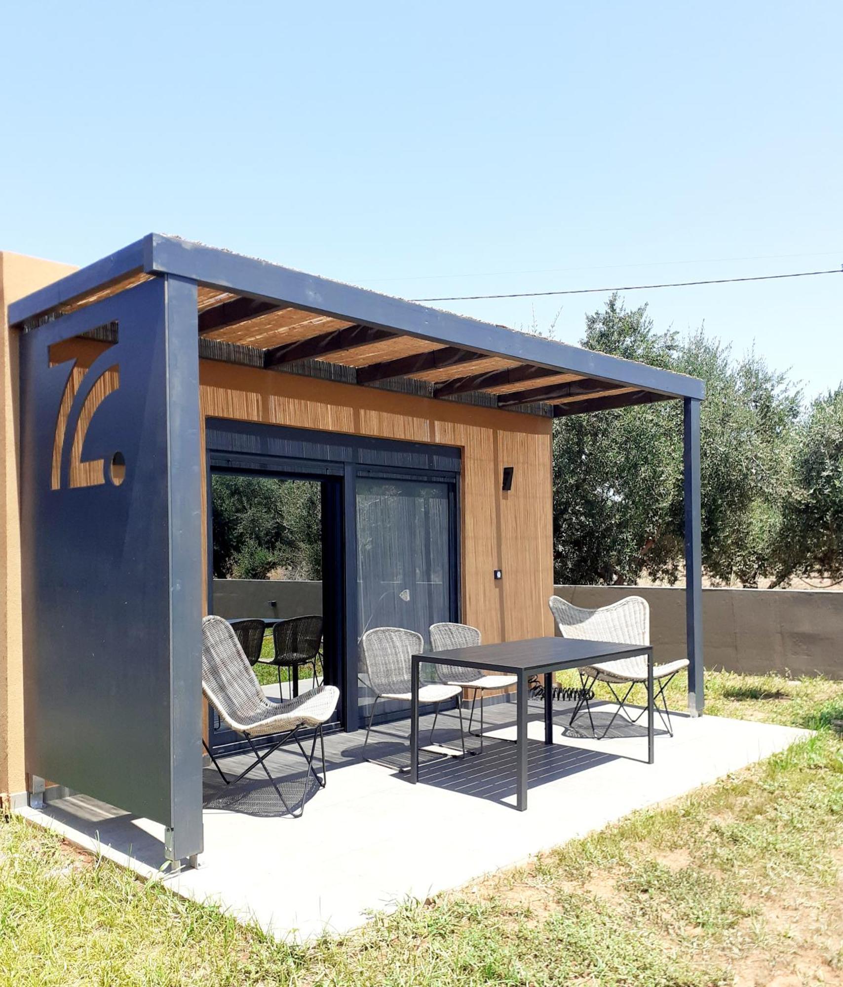 The Zen Point Detox Suites Marathopoli Habitación foto